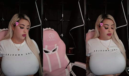 julie_doll333's Stream - Jul 7, 2026, 8:50 PM