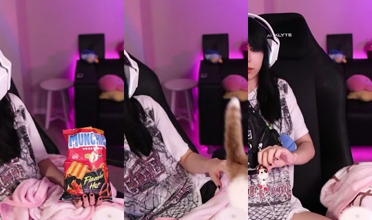 aveziezz's Stream - Jul 6, 2026, 1:58 AM